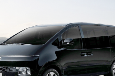 thumbnail - 괜히 먼저 샀나 후회되네… 3천만 원대 ‘G90 닮은’ 국산 패밀리카