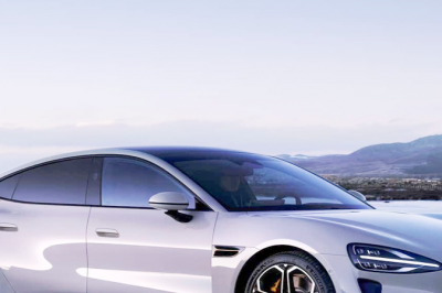 thumbnail - 봄바람 타고 돌풍이네… 34분 만에 1.5만대 팔린 ‘샤오미 세단’