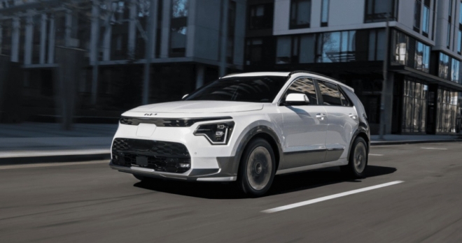 thumbnail - 한때는 국민 전기차였는데… 따뜻한 4월, 8년 만에 쓸쓸히 퇴장하는 기아 SUV