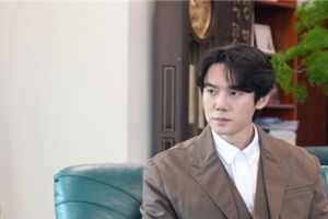 기사로 이동 - 봄바람 부는 4월의 캠퍼스… ‘배우’ 유연석 아닌 ‘교수님’으로 나타났다