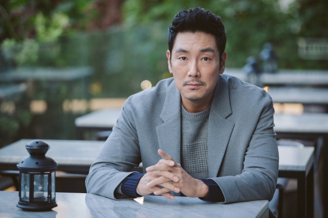 thumbnail - 연락마저 끊었다던 그 배우… 말레이시아에서 포착된 뜻밖의 근황