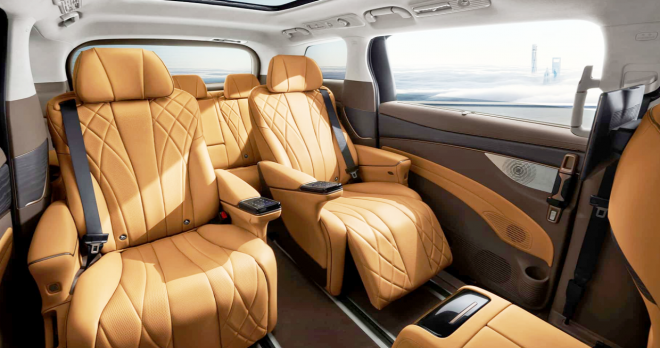 thumbnail - 따뜻한 4월, 가족 나들이 걱정 끝… 9분 충전에 800km 가는 MPV