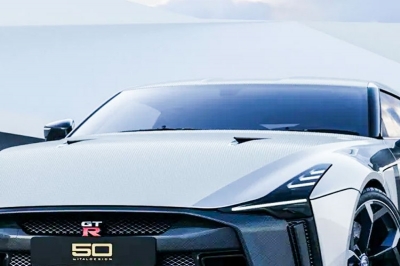 thumbnail - 엔진 시대의 마지막 불꽃일까… 하이브리드 심장 품은 ‘닛산 GT-R’