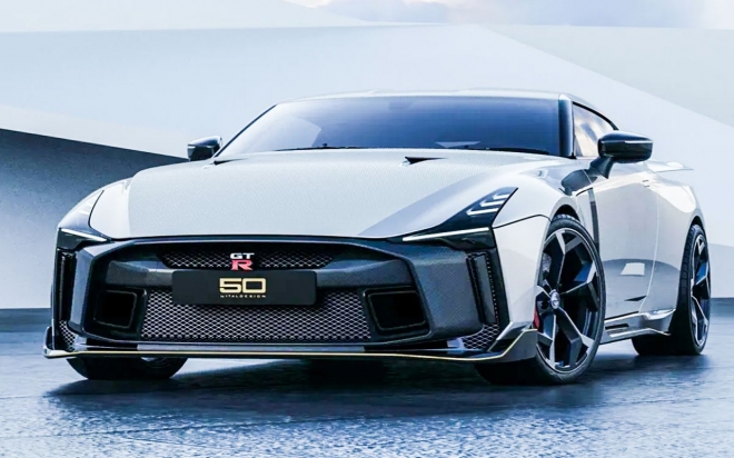 thumbnail - 엔진 시대의 마지막 불꽃일까… 하이브리드 심장 품은 ‘닛산 GT-R’