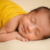 thumbnail - 매일 잘 때 무의식적으로 하는 ‘이 4가지 자세’…허리·목 다 망친다