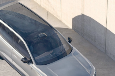 thumbnail - 화창한 4월 주말에 딱… ‘안전 끝판왕’ 볼보가 선보인 미래형 플래그십 SUV