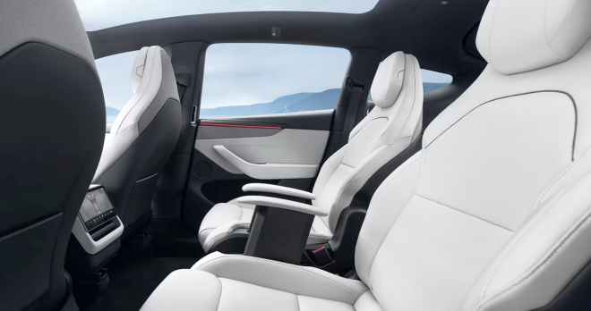 thumbnail - 따스한 봄날, 가족 여행은 이걸로… 553km 가는 6인승 테슬라 SUV 등장