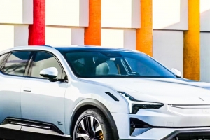 기사로 이동 - 날 좋은 4월, 고민 깊어지네… 테슬라 고객만 콕 집어 3100만원 깎아준다