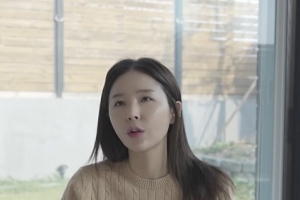 기사로 이동 - 붓기도 안 빠진 채로 방송을… 신지가 성형 고백할 수밖에 없던 이유