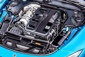 기사로 이동 - 따스한 봄날 오픈카 고민했는데… 벤츠 SL, 논란의 4기통 결국 버렸다