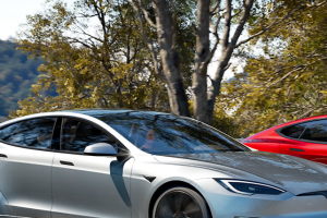 기사로 이동 - 한때는 없어서 못 팔았는데… 이제는 깎아줘도 외면받는 테슬라의 고민