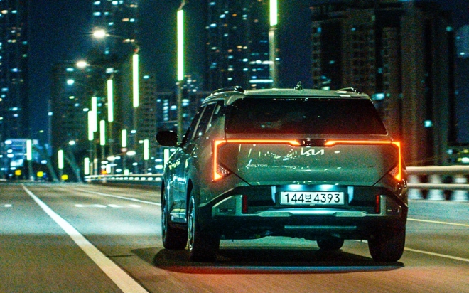 thumbnail - 따스한 봄날, 첫차로 딱… 2030 사회초년생이 선택한 국산 SUV