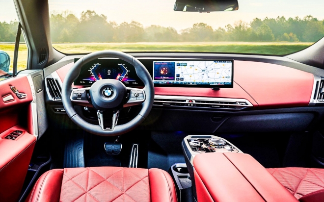 thumbnail - 디자인이 발목 잡았나… BMW가 결국 칼 빼든 1억 넘는 전기 SUV