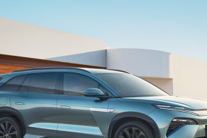 기사로 이동 - 주유소 가기 무서워지던 요즘… 4050이 선택한 ‘가성비 전기차’