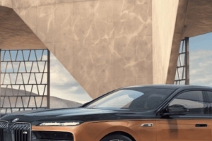 기사로 이동 - S클래스 계약 직전에 알게 됐다… 2,500만원 할인 시작한 BMW 대형 전기 세단