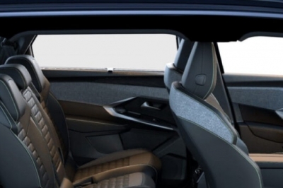 thumbnail - 봄나들이 고민이라면 정답이네… 프랑스 감성 꽉 채운 7인승 SUV