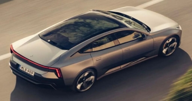 thumbnail - 따스한 봄날 심장을 울리네… 884마력 폴스타, 고성능 시장 판도 뒤흔들까