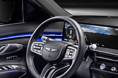 thumbnail - 역시 독일은 못 속이네… 깐깐한 운전자들이 포르쉐 대신 선택한 바로 그 차