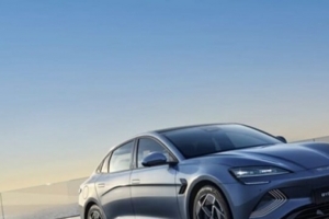 기사로 이동 - 주말 나들이 걱정 없겠네… 449km 달리는 전기 세단, 보조금 받고 3천만원대