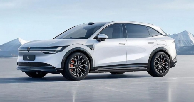 thumbnail - 볼보 기술력 품었다… 5400명 기다리는 ‘중국산 전기차’의 반란