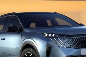 기사로 이동 - 국산차 가격에 이런 걸… 4월, 파격적인 조건으로 상륙한 ‘프랑스 7인승 SUV’