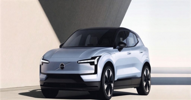 thumbnail - 안전의 대명사가 마음 먹었다… 3천만원대 볼보 전기 SUV의 진심