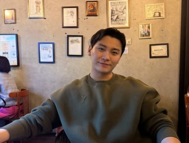 thumbnail - 연예계 은퇴 후 미국서 사업한다더니… FT아일랜드 송승현, 아빠 됐다