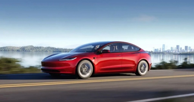 thumbnail - 따뜻한 봄날, 차 바꿀까… 2천만 원대 전기차에 테슬라도 가격 내렸다