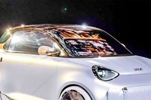 기사로 이동 - 큰 차는 이제 부담스럽네요… 벤츠가 되찾아온 전설의 ‘초소형 전기차’