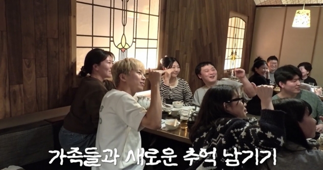 thumbnail - 할머니 눈물 왈칵 쏟아졌네… 삿포로 식당에 깜짝 등장한 임영웅