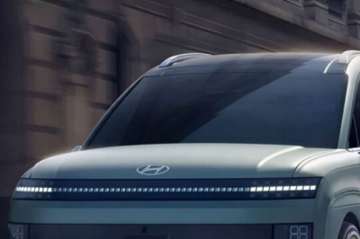 thumbnail - 봄바람 부니 마음이 설레네… 옵션 다 넣고 6천만 원대라는 ‘대형 전기 SUV’