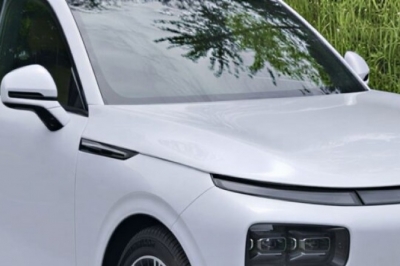 thumbnail - 봄바람과 함께 불어온 대륙의 공습… 테슬라 FSD 턱밑까지 쫓아왔다