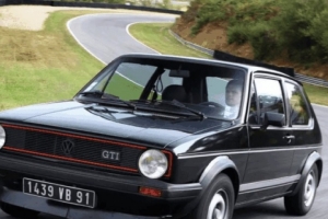 기사로 이동 - 전기차 시대 전 마지막 불꽃… 50년 역사 품은 폭스바겐 골프 GTI의 매력