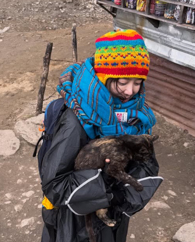 thumbnail - 46kg 인증하더니 이번엔… 배우 구혜선, 히말라야 정상 향한 깜짝 도전