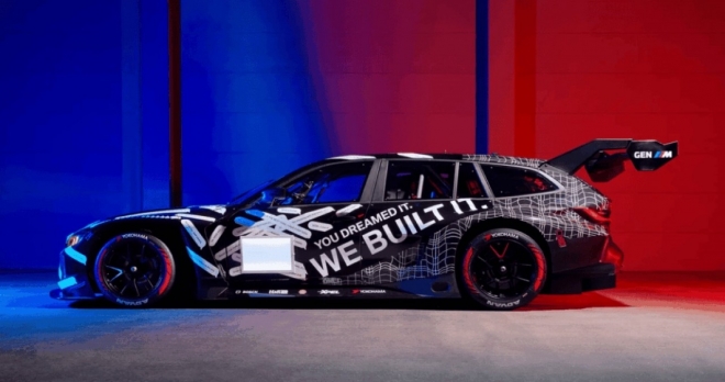 thumbnail - 팬들이 원해서 만들었다… 590마력 심장 단 BMW의 특별한 왜건