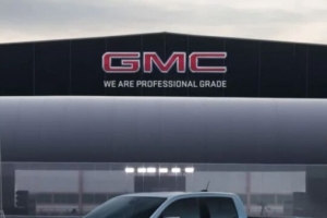 기사로 이동 - 세단인 줄 착각했습니다… 314마력 심장과 고급 인테리어 갖춘 미국 픽업