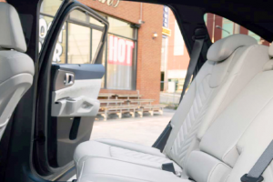 기사로 이동 - 따스한 봄날, 가족과 함께… 싼타페 대신 쏘렌토를 선택하는 현실적인 이유