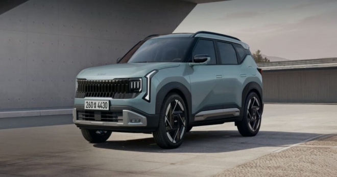 thumbnail - 내 차도 혹시 국산 타이어?… BMW 신차에 ‘넥센’ 로고가 선명한 이유