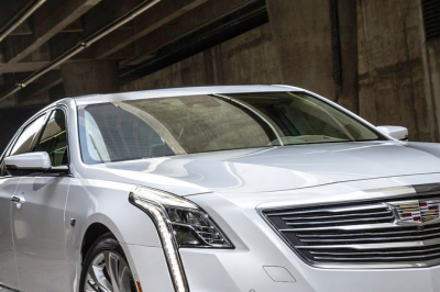 thumbnail - 빠른 차보다 조용한 공간이 중요… 가왕 조용필이 ‘초대형 SUV’ 고집하는 이유