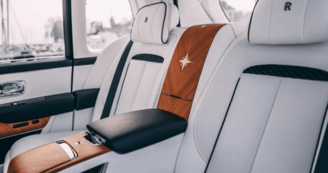 thumbnail - 이건 자동차가 아니라 예술품이네… 5억 넘는 롤스로이스 한정판 SUV