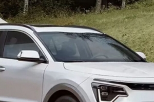 기사로 이동 - 따스한 봄날 들려온 아쉬운 소식… 8년간 사랑받던 ‘국민 전기차’의 퇴장