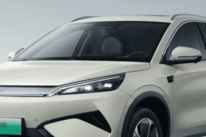 기사로 이동 - 봄나들이 앞두고 고민이라면…미사일 폭격에도 5명 지켜낸 전기차