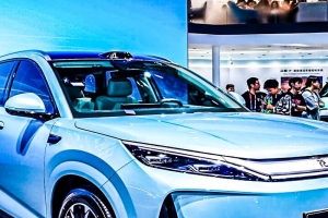 기사로 이동 - 작년에 산 내 차가 벌써 구형이라니… 9분 충전에 630km 달리는 SUV