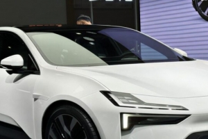 기사로 이동 - 독일차 오너들 마음 흔들리겠네… 포르쉐 제치고 1위한 스웨덴산 전기 SUV