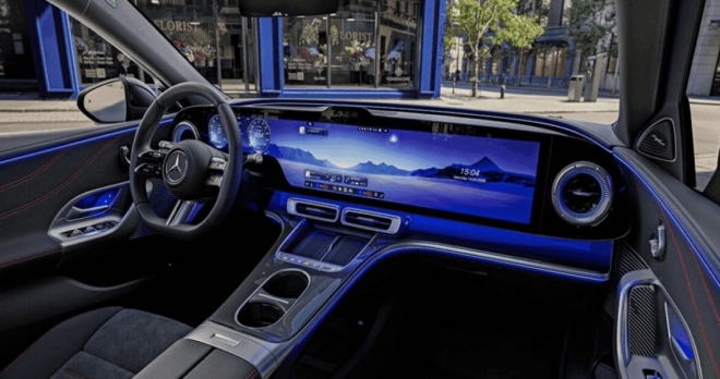 thumbnail - 따스한 봄날, 서울을 택한 이유… 10분 충전에 300km 달리는 벤츠 세단