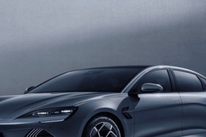 기사로 이동 - 주유소는 가끔만 들르세요… 전기만으로 300km 가는 대륙의 플래그십 세단