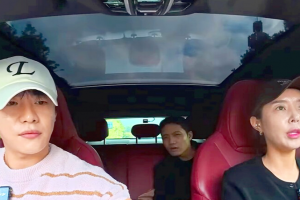 기사로 이동 - 혼자 타던 차는 이제 안녕… 15년 만에 신지를 울린 예비남편의 검은색 SUV