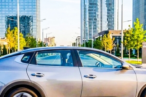 기사로 이동 - 봄바람 부는 5월 드라이브 갈까… 2천만 원대 K3, 놀라운 부활