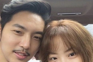 기사로 이동 - 5월의 안타까운 소식… 나르샤 남편 황태경, 호흡기 착용한 근황 공개