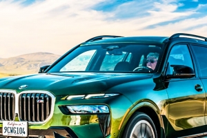 기사로 이동 - 이대로만 나와주면 안 될까요… 800마력 심장 품은 BMW X7 풀체인지